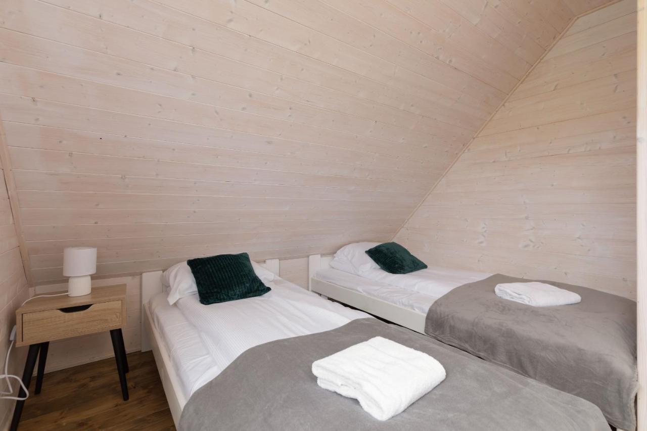 Strzezenice Domek Wakacyjny By Noclegi Renters المظهر الخارجي الصورة